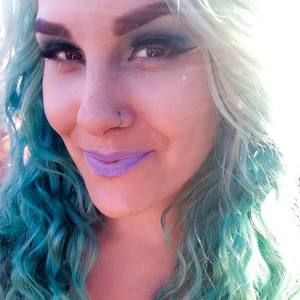 Meet your Posher, Monica